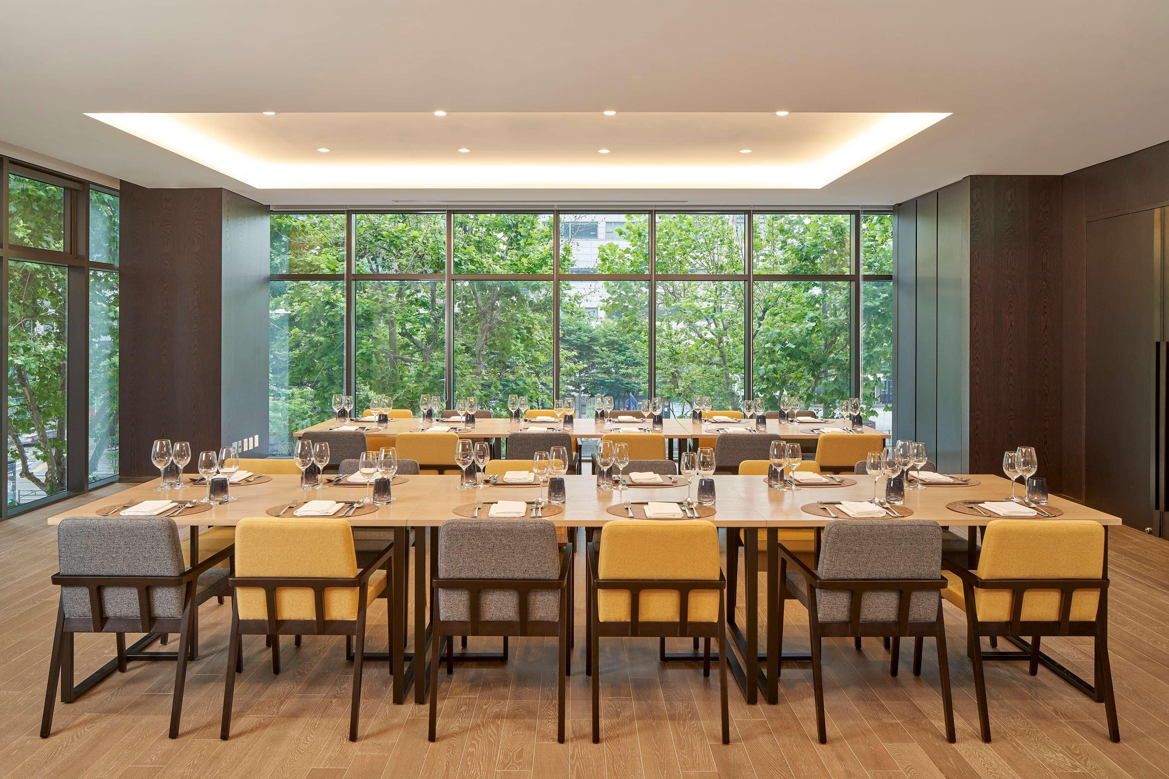 Hilton Garden Inn Seoul Gangnam Екстериор снимка