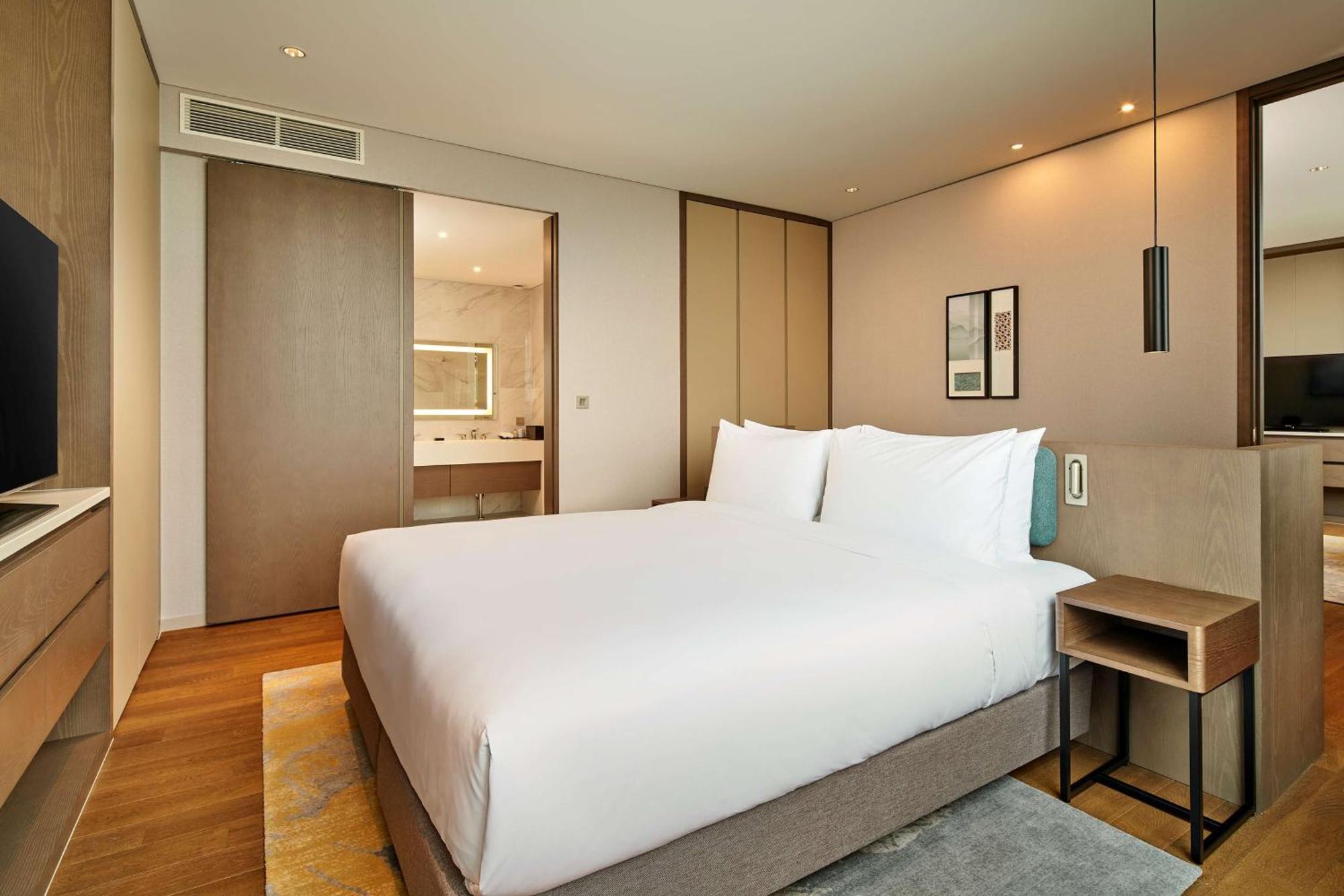 Hilton Garden Inn Seoul Gangnam Екстериор снимка