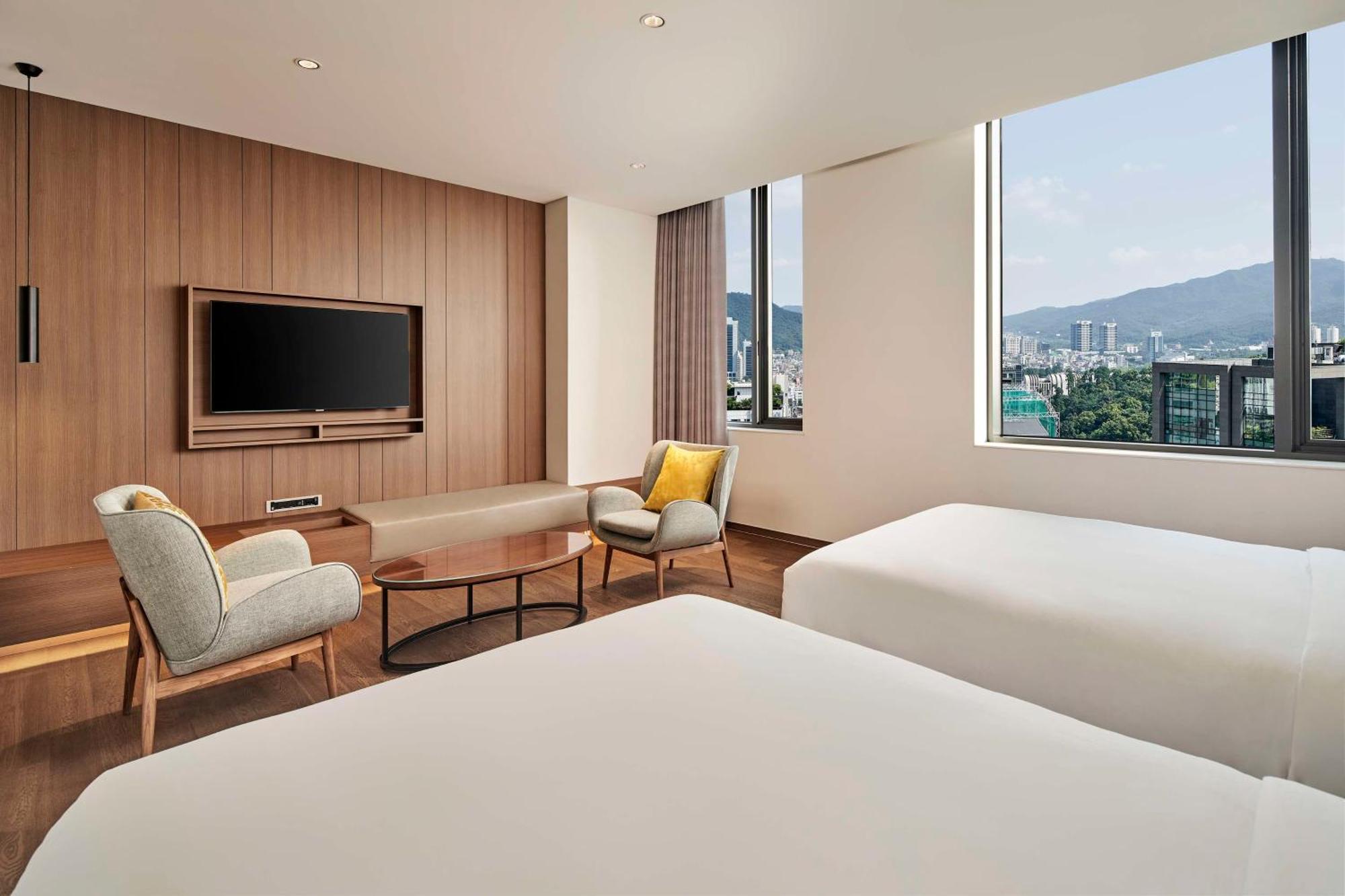 Hilton Garden Inn Seoul Gangnam Екстериор снимка