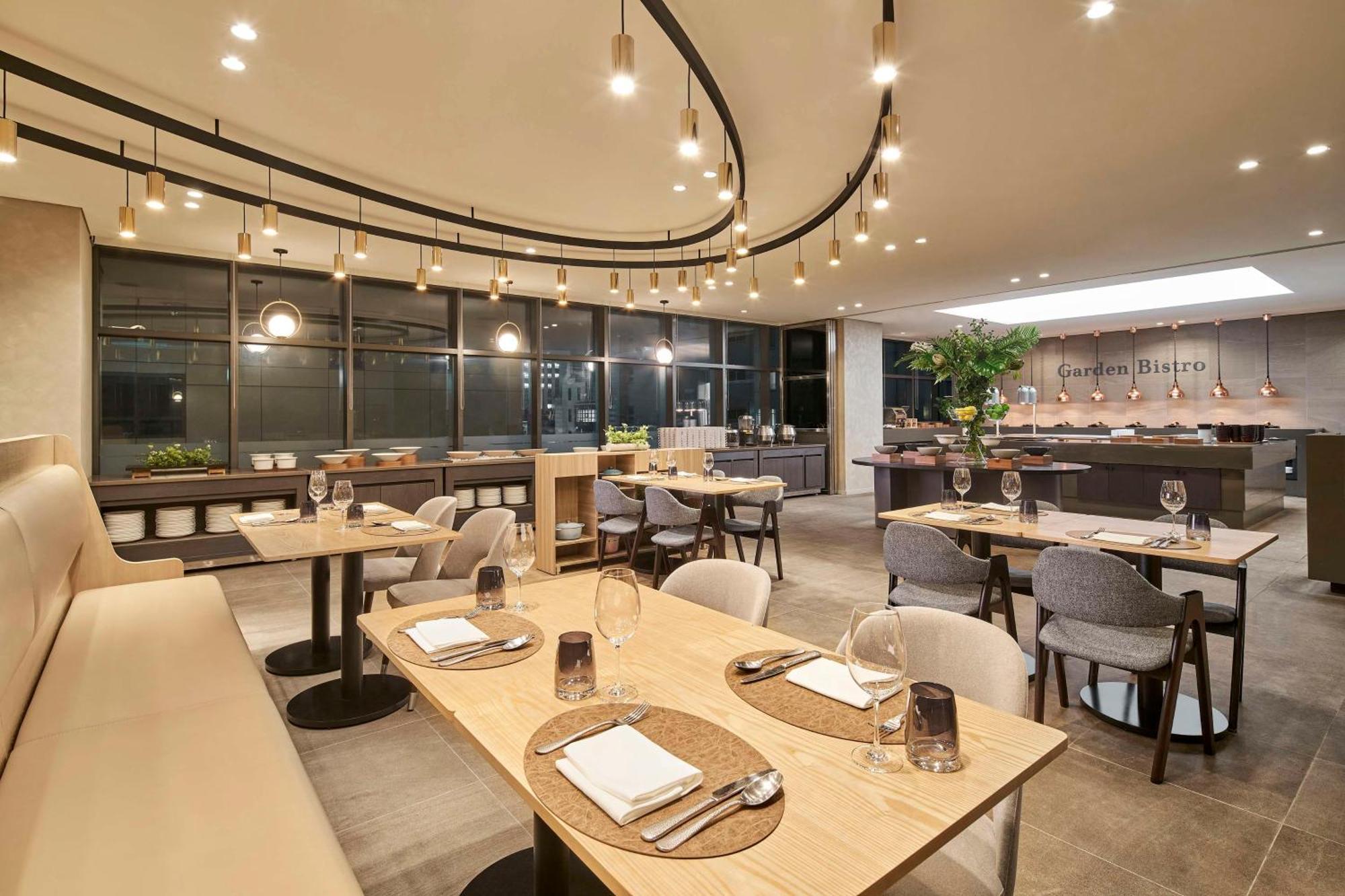 Hilton Garden Inn Seoul Gangnam Екстериор снимка